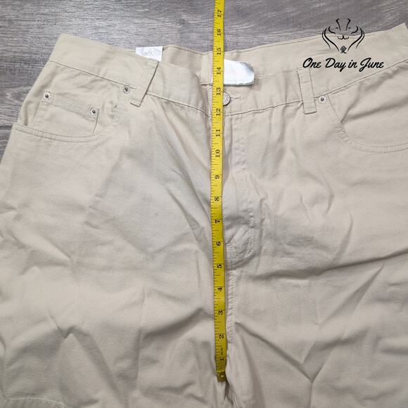 Bill Blass Chino Shorts Size 16 - Picture 4 of 7